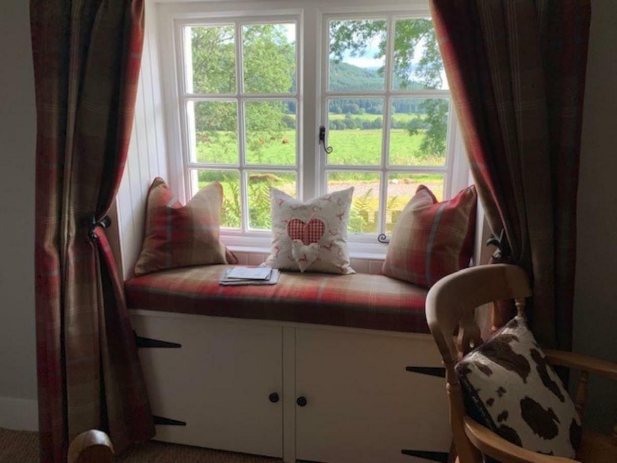 אברפלדי Glencroft A Fairytale Highland Cottage מראה חיצוני תמונה